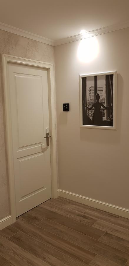 Bed Milano Linate Hotel ภายนอก รูปภาพ
